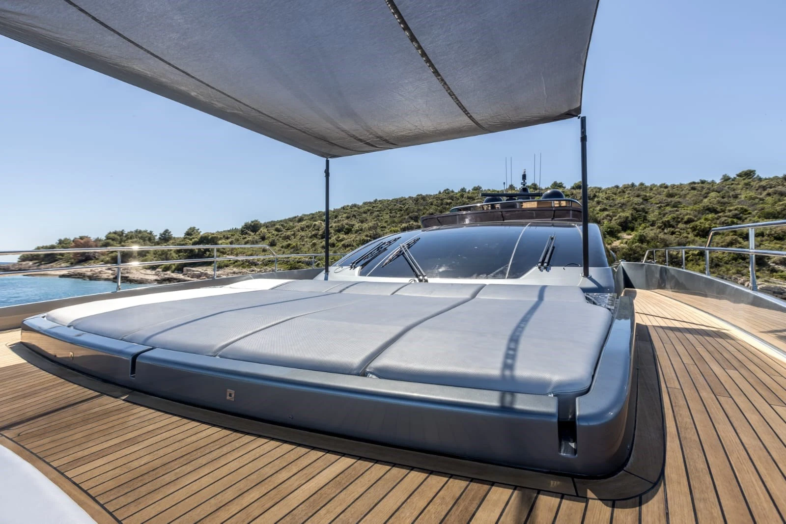 Bow sun pads aboard YOYITA II