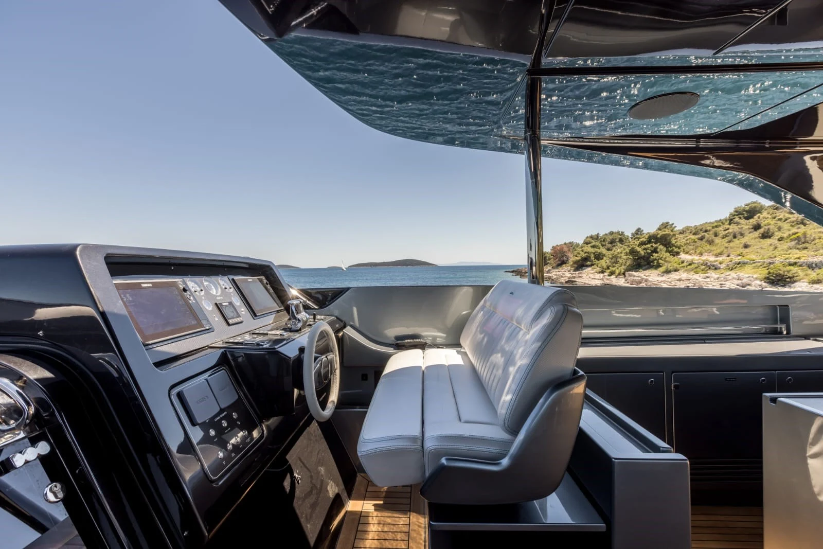 Upper helm and seating aboard YOYITA II